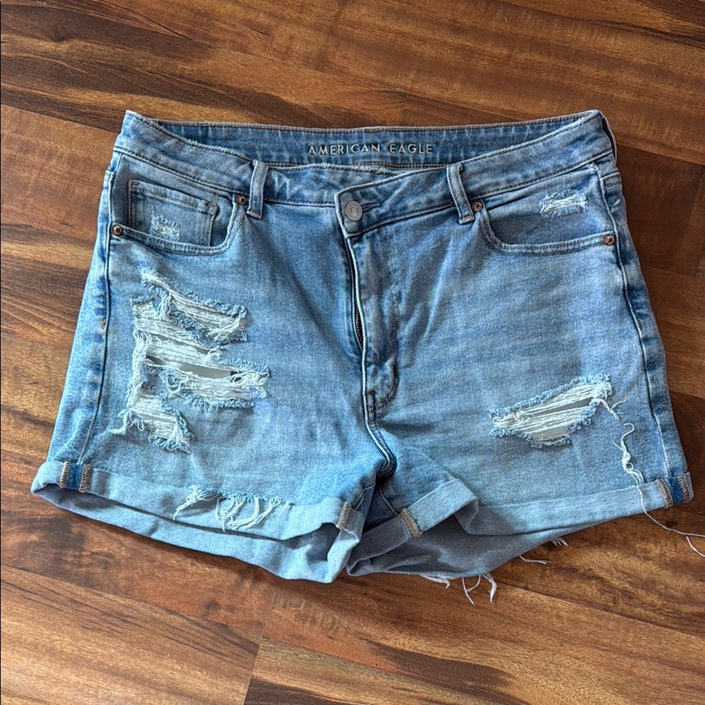 American Eagle Denim Shorts size 14